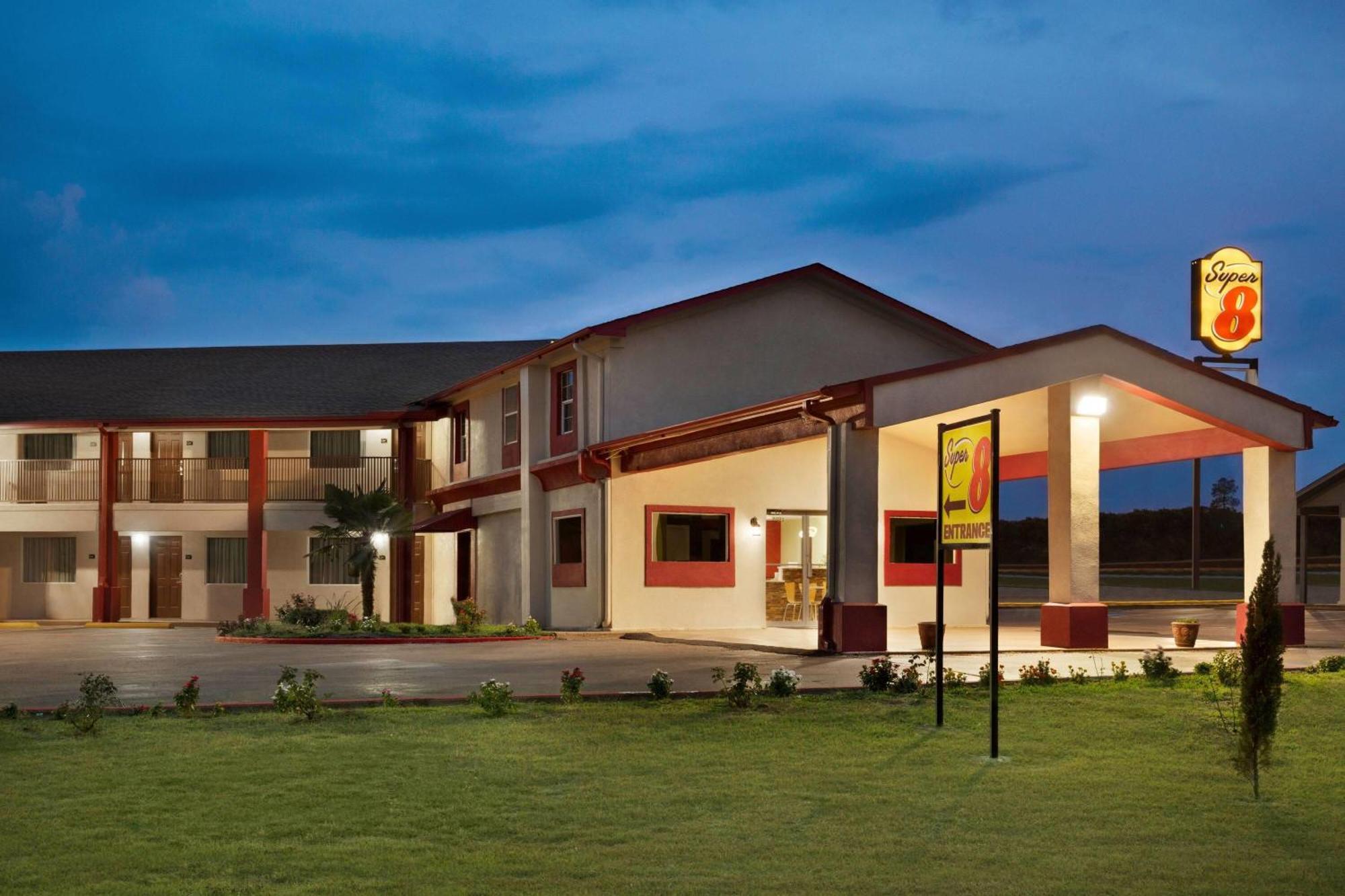 Super 8 By Wyndham Corsicana Exterior foto